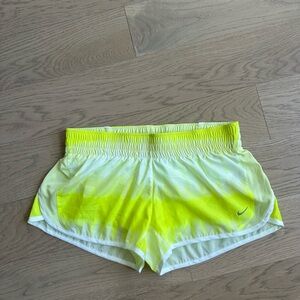 NWOT Nike 2013 Shorts Size Medium